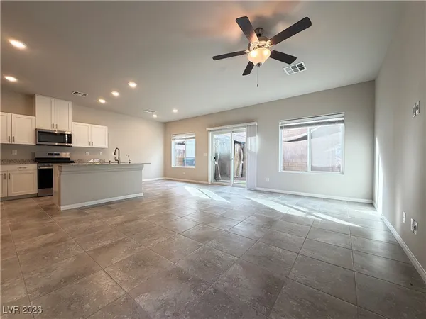 $2,350 | 10877 El Camino Road, Las Vegas, NV 89141