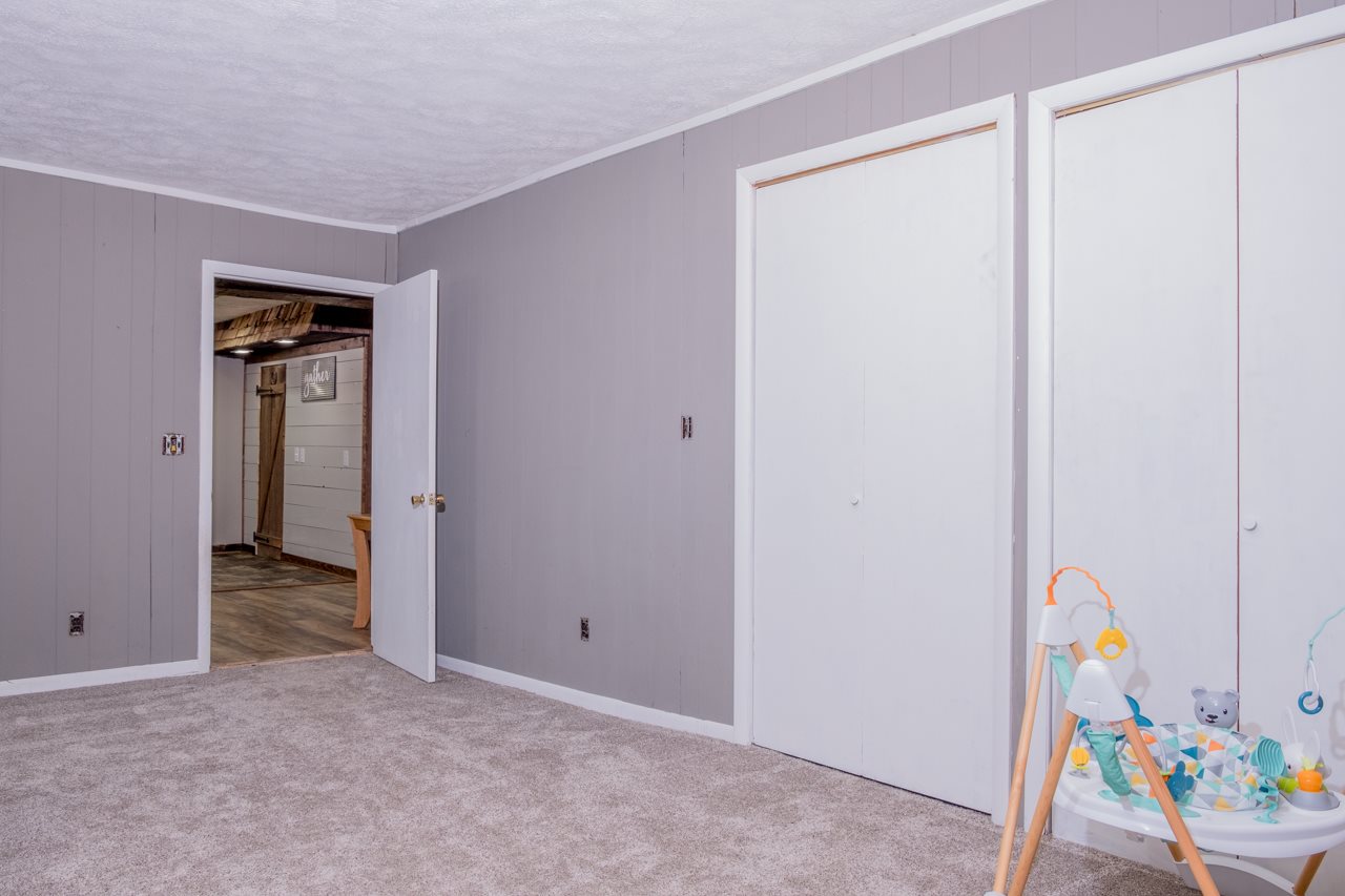 8892 South Alger Road Perrinton, MI 48871 - Photo 20 of 48
