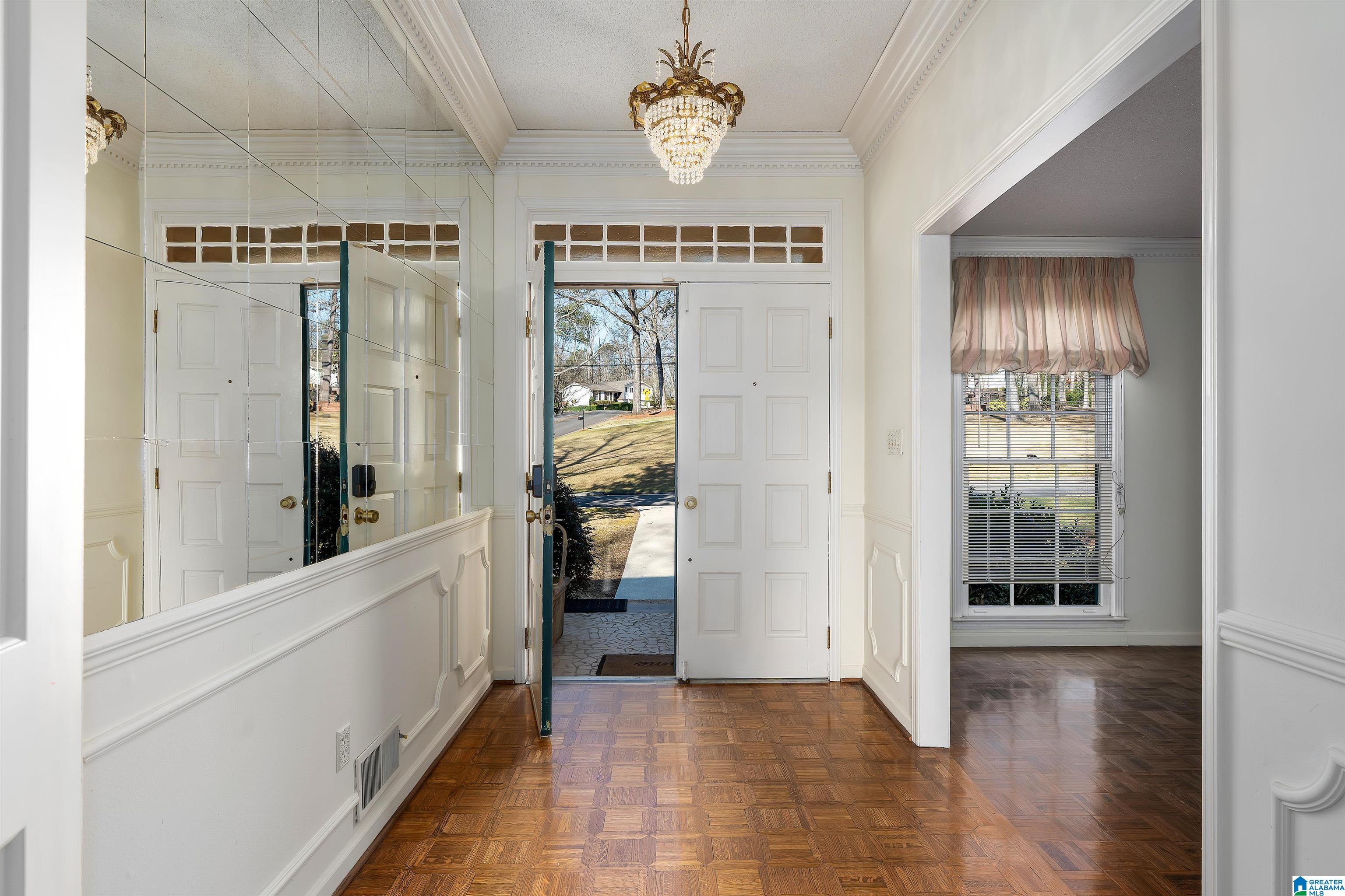 3438 River Bend Road Birmingham, AL 35243 - Photo 5 of 41