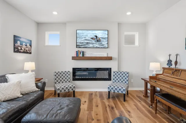 $499,900 | 1233 Orchard Road, Waconia, MN 55387