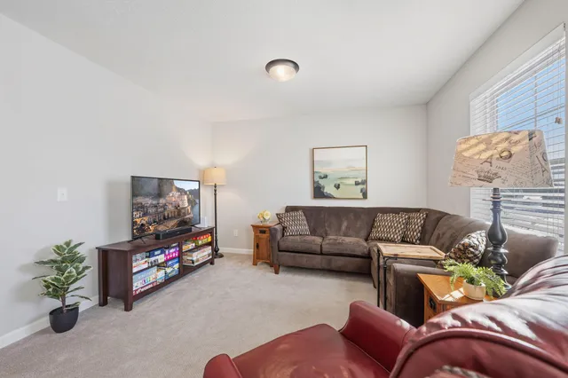 $499,900 | 1233 Orchard Road, Waconia, MN 55387