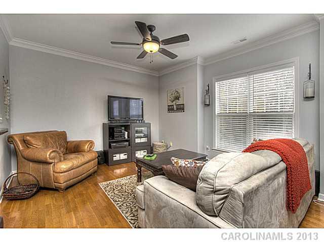 4162 Walker Road, Unit 4162 Charlotte, NC 28211 - Photo 6 of 16 Gallery Image 6