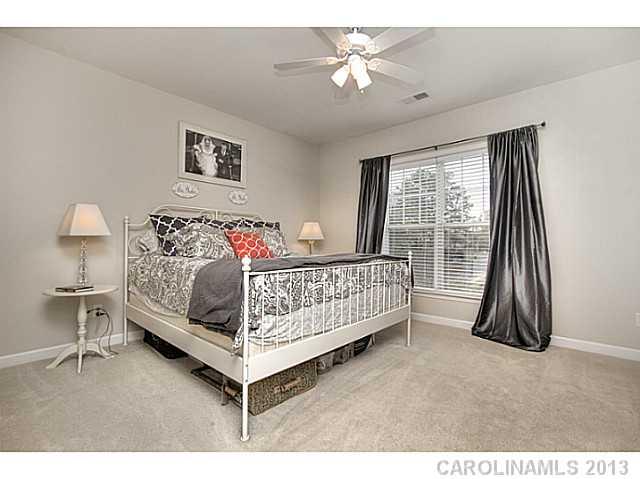 4162 Walker Road, Unit 4162 Charlotte, NC 28211 - Photo 10 of 16 Gallery Image 10