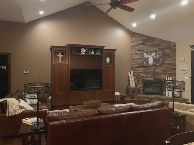 4824 South Richard Road Rochelle, IL 61068 - Photo 13 of 49