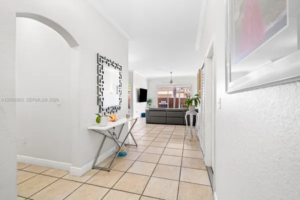 $819,900 | 8914 Northwest 168th Street, Miami Lakes, FL 33018