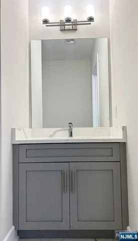 $499,900 | 5307 Rio Vista Lane, Northvale, NJ 07647