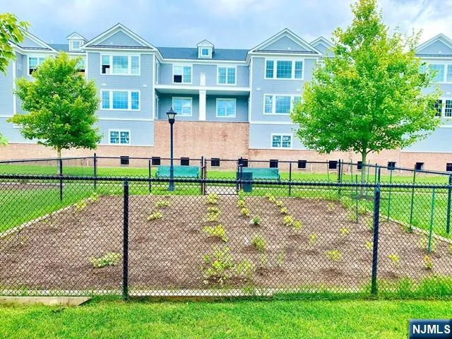 $499,900 | 5307 Rio Vista Lane, Northvale, NJ 07647