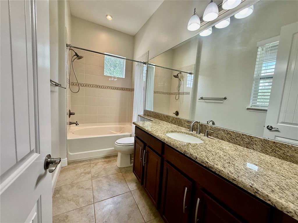 243 Silver Maple Road Groveland, FL 34736 - Photo 7 of 42 Gallery Image 7
