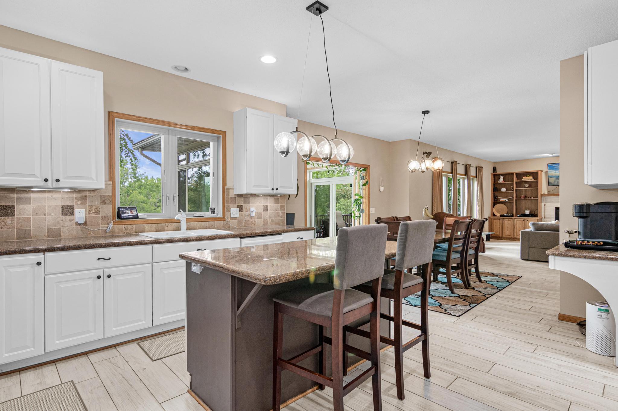 14217 Footbridge Way Apple Valley, MN 55124 - Photo 14 of 54