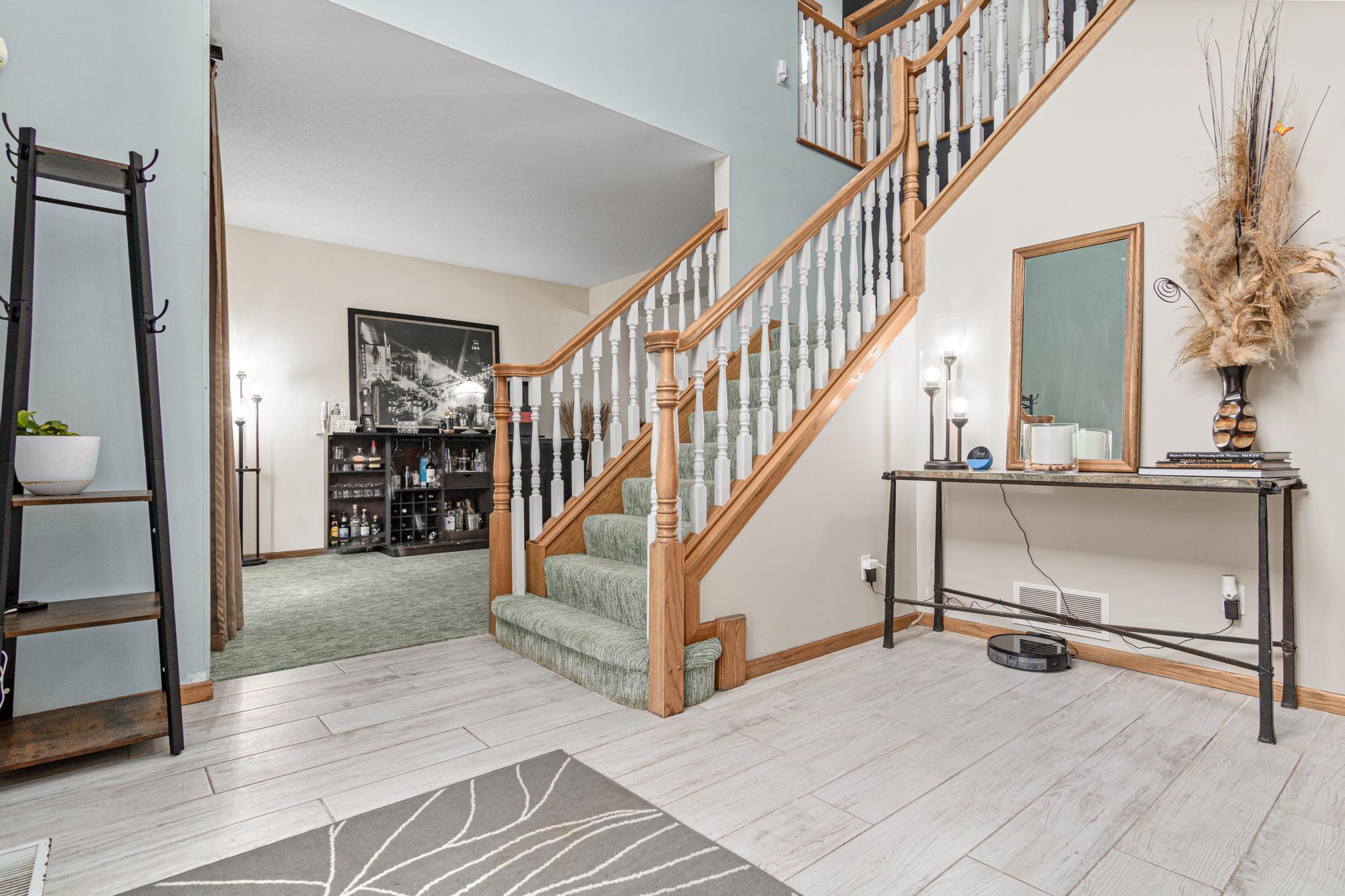 14217 Footbridge Way Apple Valley, MN 55124 - Photo 8 of 54