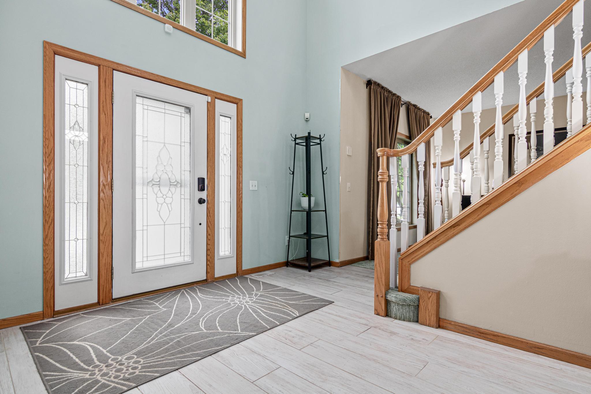 14217 Footbridge Way Apple Valley, MN 55124 - Photo 9 of 54