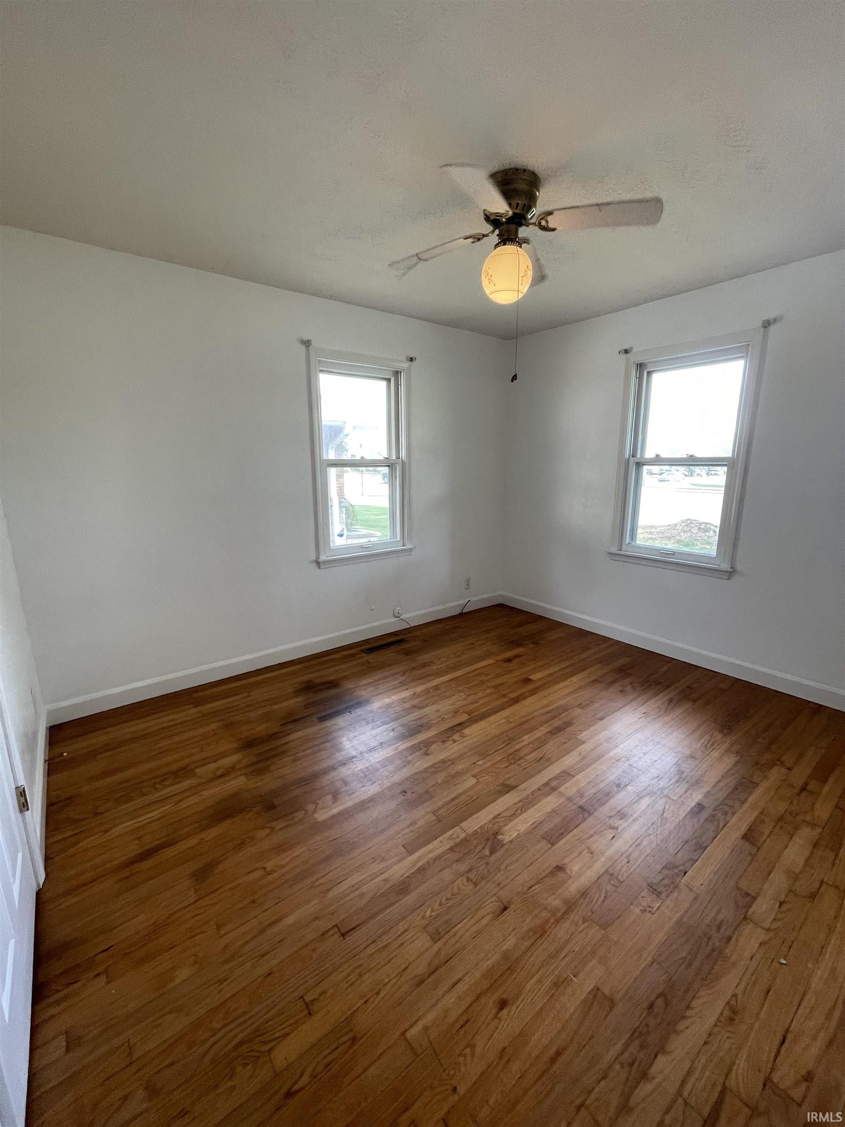 1105 West Mill Road Evansville, IN 47710 - Photo 5 of 20 Gallery Image 5
