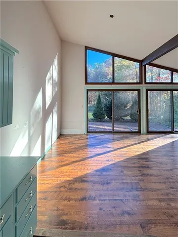 a view of an entryway