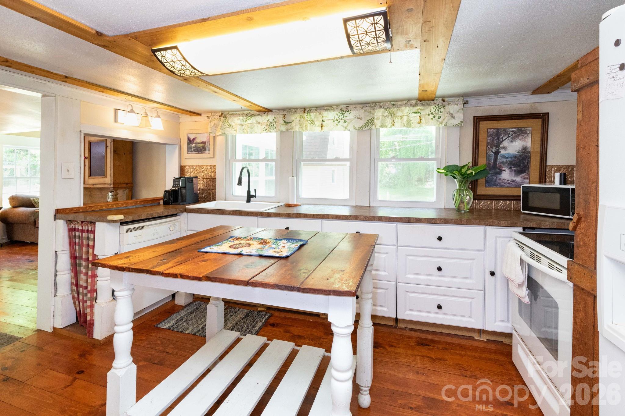 1492 Murray Road Canton, NC 28716 - Photo 28 of 45