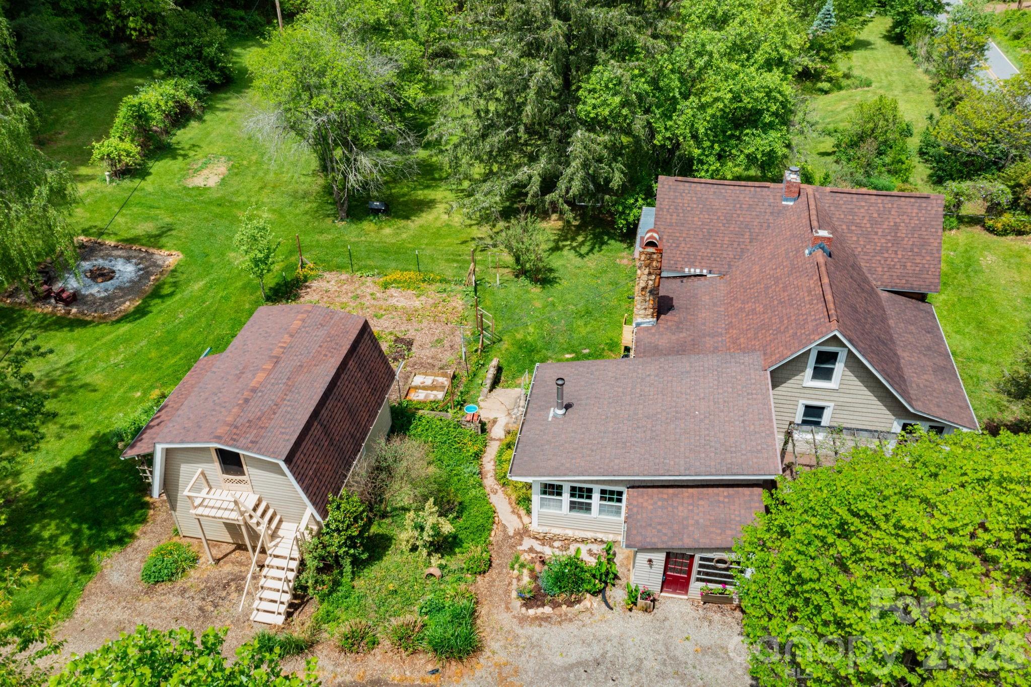 1492 Murray Road Canton, NC 28716 - Photo 40 of 45
