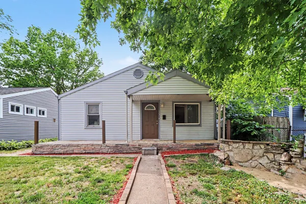 $139,000 | 627 Donnelly Street, Michigan City, IN 46360