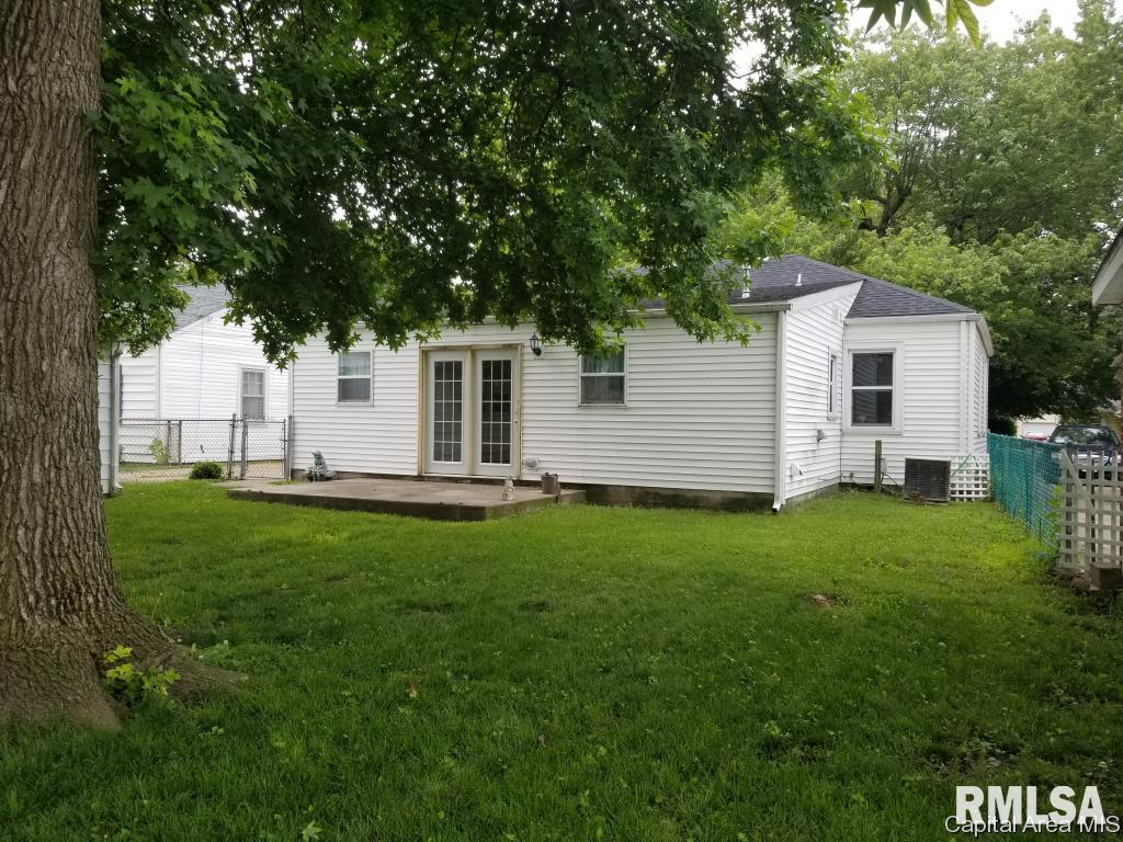 2320 South Spring Street Springfield, IL 62704 - Photo 17 of 18