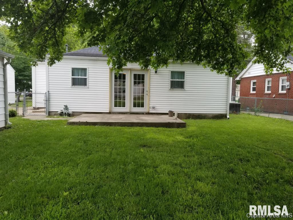 2320 South Spring Street Springfield, IL 62704 - Photo 18 of 18