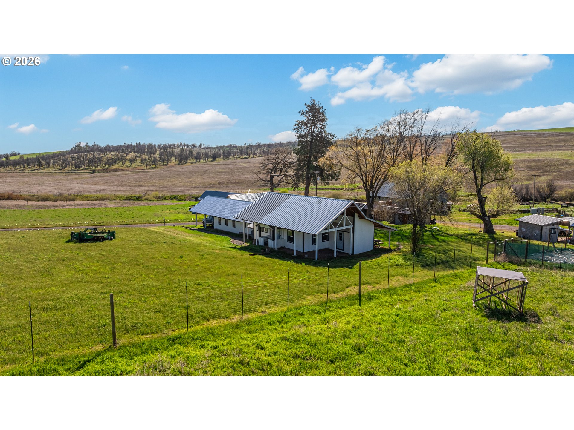 81127 Rail Hollow Road Dufur, OR 97021 - Photo 34 of 47