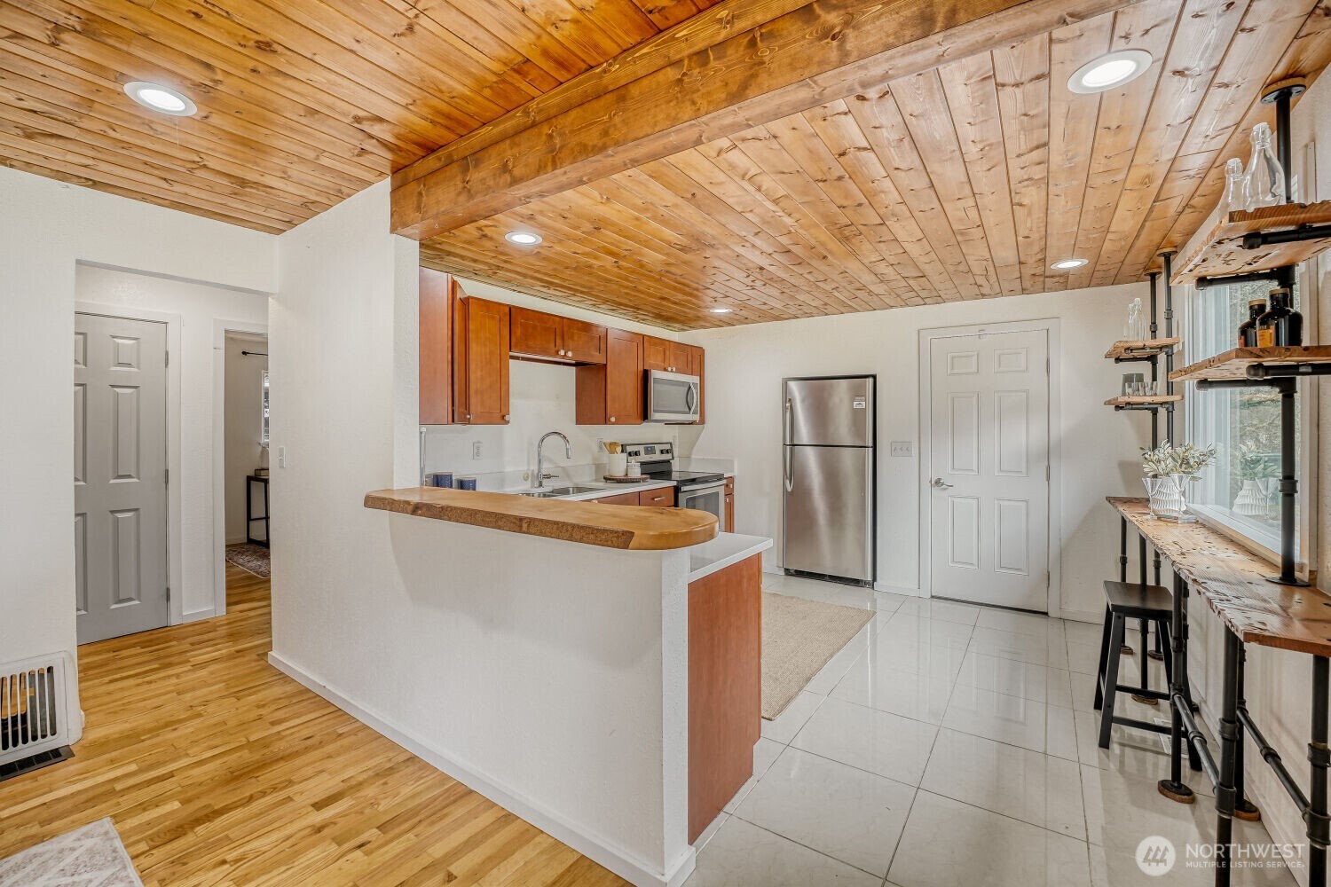 234 Southwest 208th Street Normandy Park, WA 98166 - Photo 11 of 21