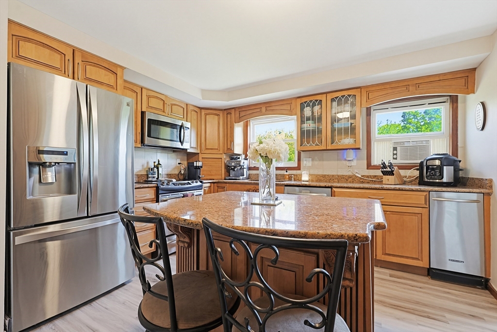 77 May Hill Road Monson, MA 01057 - Photo 9 of 36