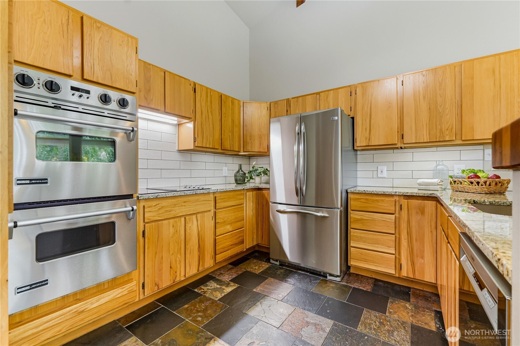 1246 Pitcher Canyon Road Wenatchee, WA 98801 - Photo 9 of 31