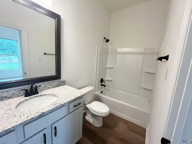 $283,720 | 42282 Blue Bay Drive, Ponchatoula, LA 70454