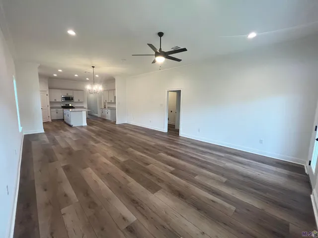 $283,720 | 42282 Blue Bay Drive, Ponchatoula, LA 70454