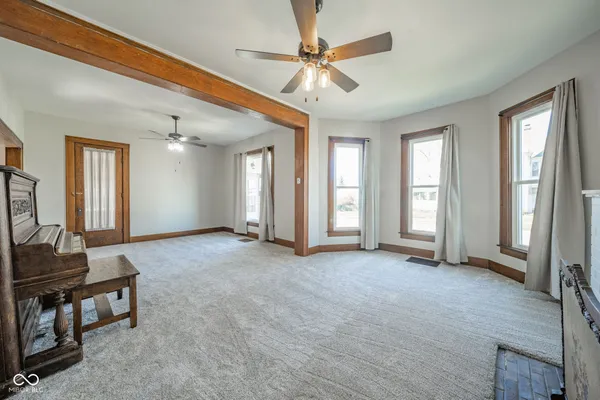 $355,000 | 149 North Dalton Avenue, Albany, IN 47320