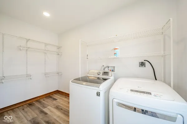 $355,000 | 149 North Dalton Avenue, Albany, IN 47320