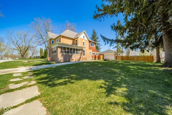 $355,000 | 149 North Dalton Avenue, Albany, IN 47320