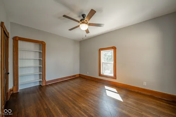 $355,000 | 149 North Dalton Avenue, Albany, IN 47320