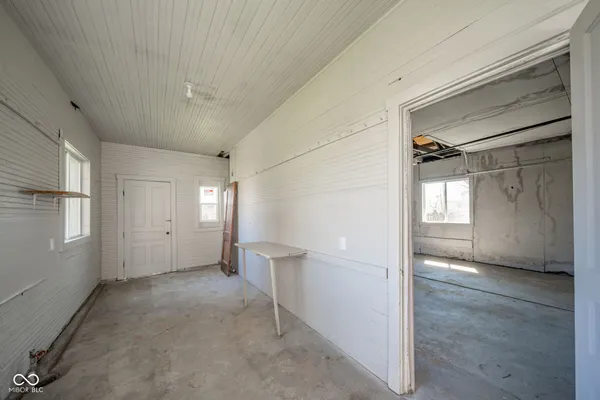 $355,000 | 149 North Dalton Avenue, Albany, IN 47320