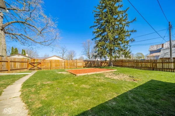 $355,000 | 149 North Dalton Avenue, Albany, IN 47320