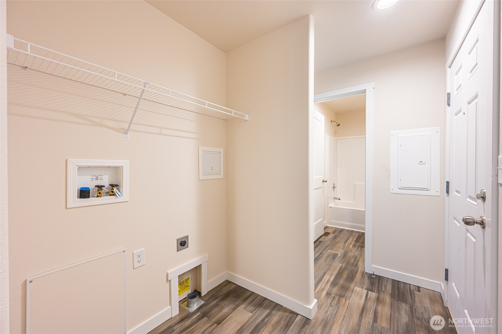 621 Calawah Way, Unit 24 Forks, WA 98331 - Photo 7 of 16