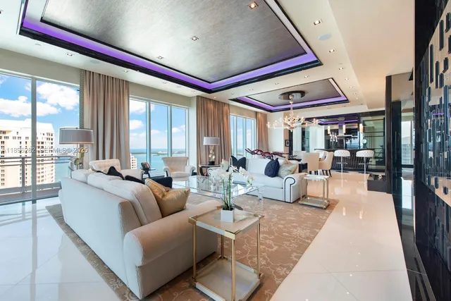 $20,000,000 | 900 Brickell Key Boulevard, Unit PH3403, Miami, FL 33131