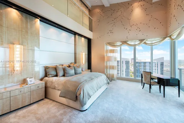 $20,000,000 | 900 Brickell Key Boulevard, Unit PH3403, Miami, FL 33131