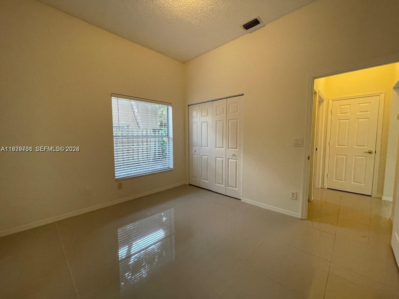 16309 Emerald Cove Road, Unit 16309 Weston, FL 33331 - Photo 19 of 41 Photo 19