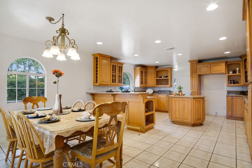 5323 Cogswell Road El Monte, CA 91732 - Photo 11 of 64 Kitchen Front House