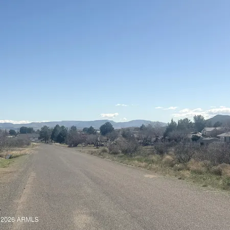 $1,750 | 20154 East Prickly Pear Drive, Mayer, AZ 86333