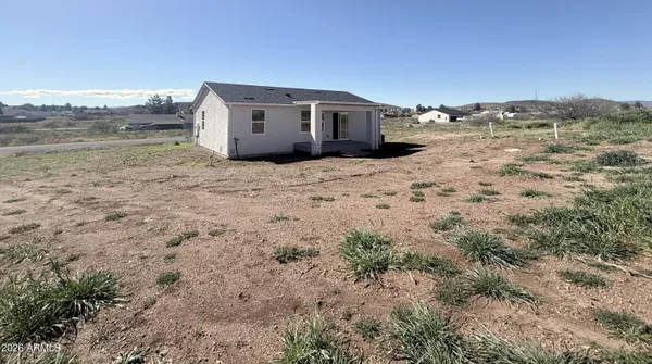 $1,750 | 20154 East Prickly Pear Drive, Mayer, AZ 86333