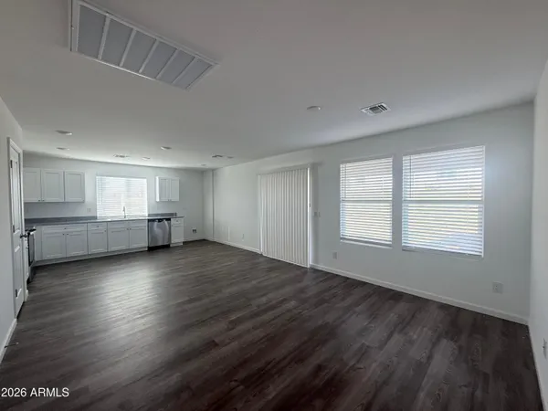 $1,750 | 20154 East Prickly Pear Drive, Mayer, AZ 86333