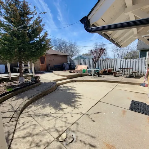 $350,500 | 144 East Pomeroy Street, West Chicago, IL 60185