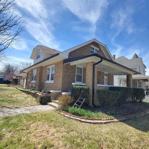 $350,500 | 144 East Pomeroy Street, West Chicago, IL 60185