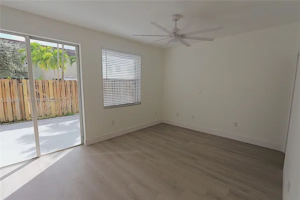 $3,600 | 14928 Southwest 40th Street, Unit 14929, Miami, FL 33185