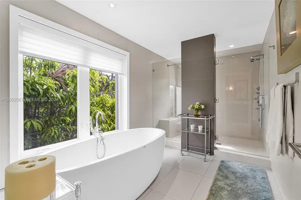 $40,000 | 145 Biscay Drive, Bal Harbour, FL 33154