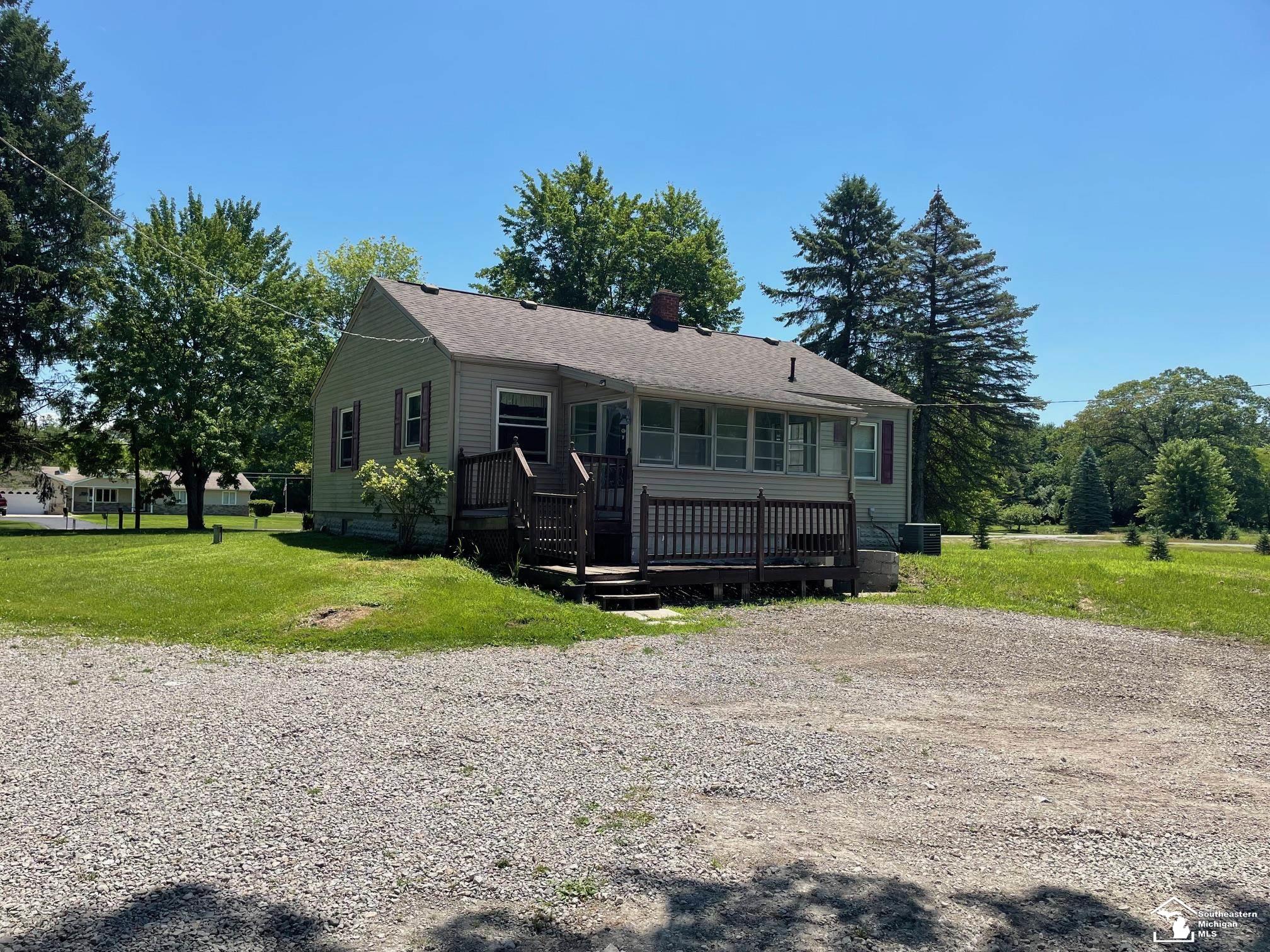 2600 Wells Road Petersburg, MI 49270 - Photo 4 of 37