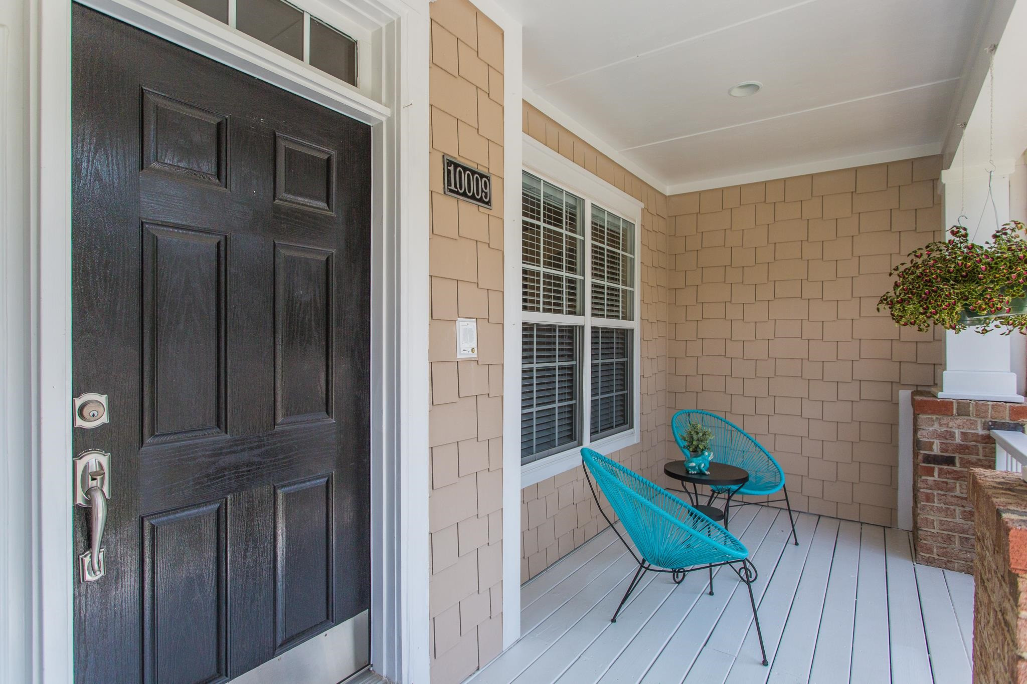10009 Darling Street Raleigh, NC 27613 - Photo 3 of 35 Front Porch