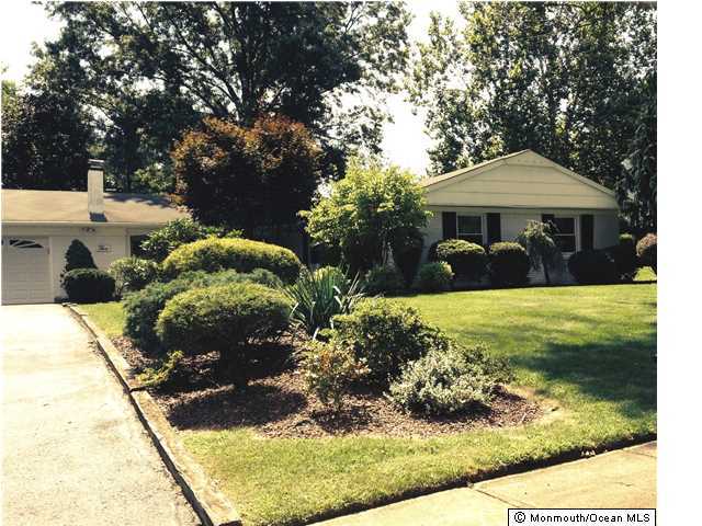 5 Merrill Road Marlboro, NJ 07746 - Photo 1 of 3 Primary Photo