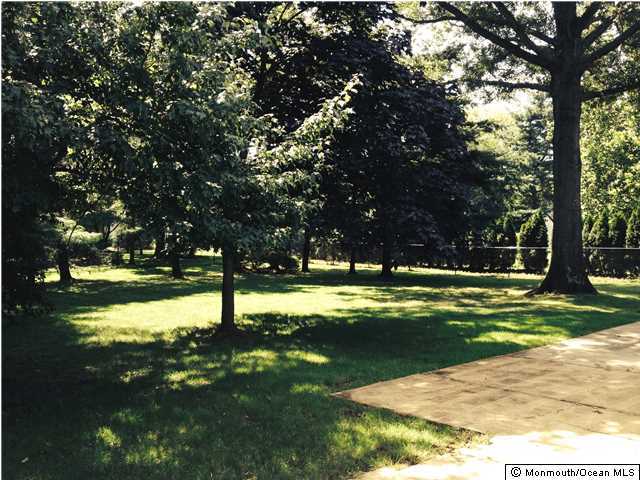 5 Merrill Road Marlboro, NJ 07746 - Photo 2 of 3 Additional Photo